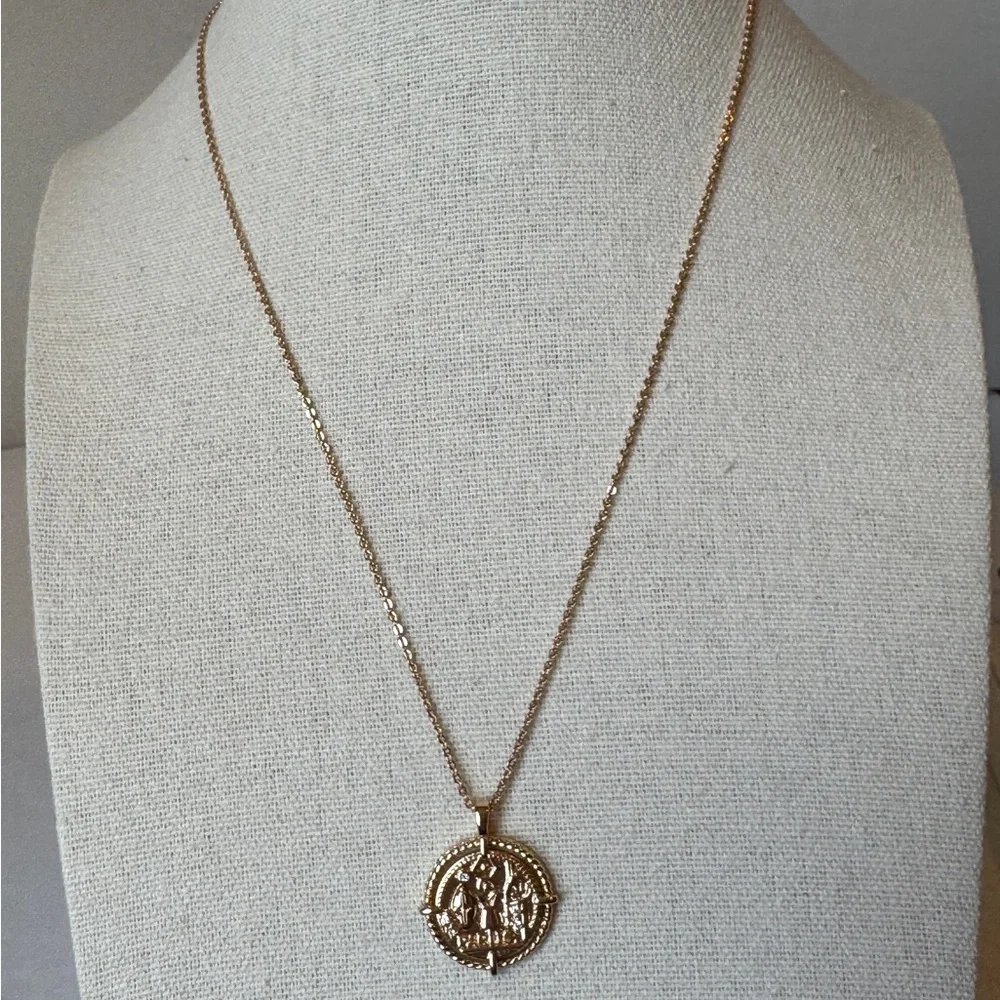 Elegant Gold Tone “Paris” Coin Pendant Necklace 19” NWOT